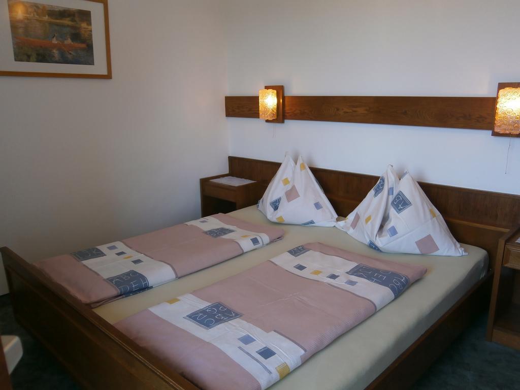 Ferienpension Garni Hubert Rigelnik Sankt Kanzian am Klopeiner See Habitación foto